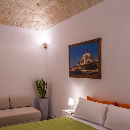 Melo Accommodations Apartment Abbrescia Bari Kültér fotó